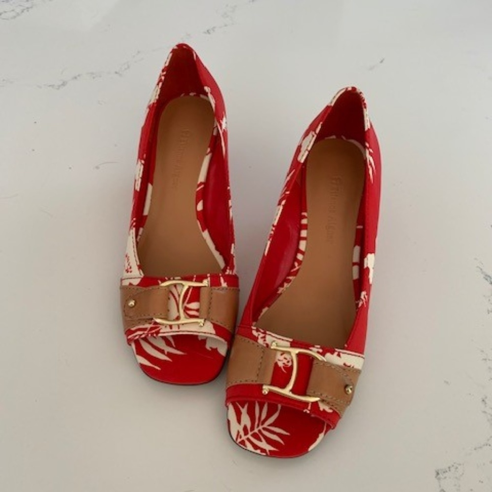 Etienne Aigner NEW peep toe wedge shoes